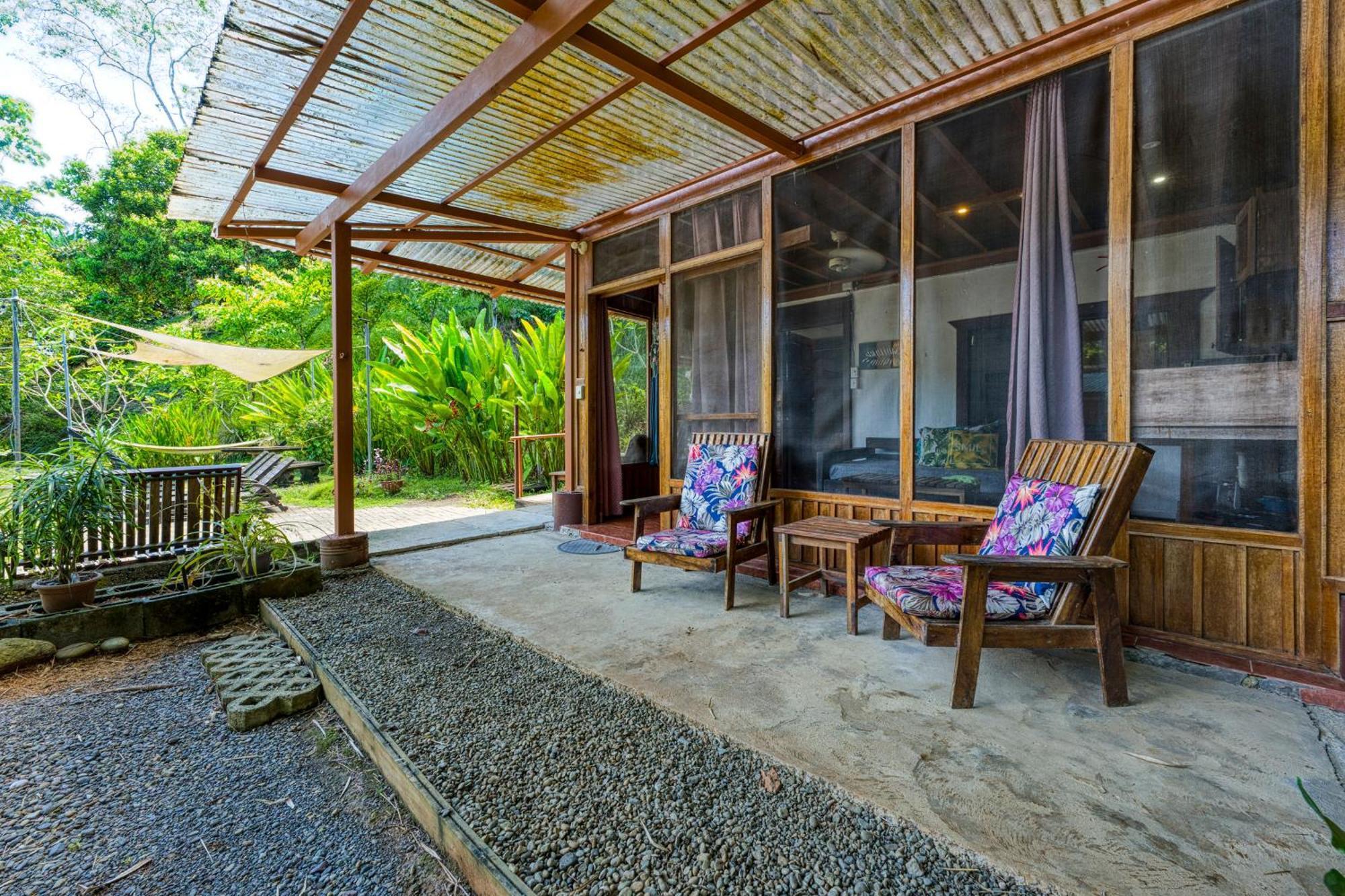 Bamboo River House And Hotel Dominical Eksteriør bilde