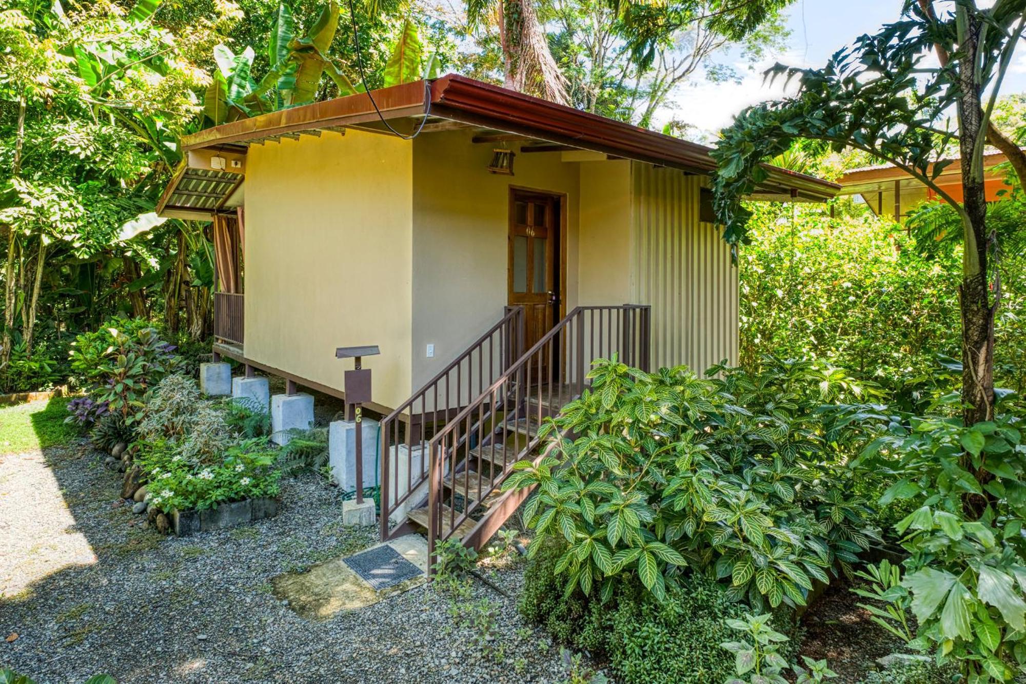 Bamboo River House And Hotel Dominical Eksteriør bilde