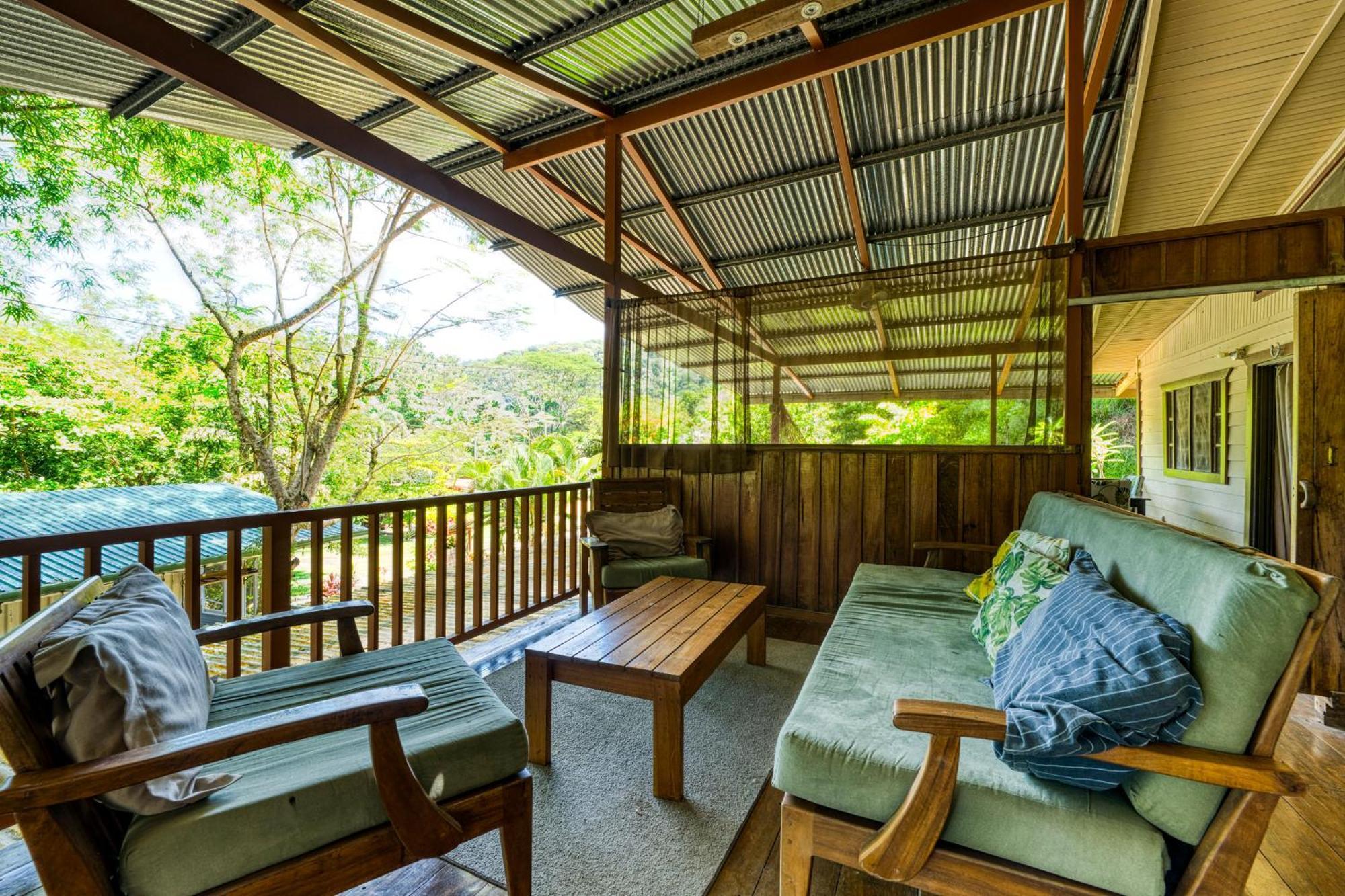 Bamboo River House And Hotel Dominical Eksteriør bilde